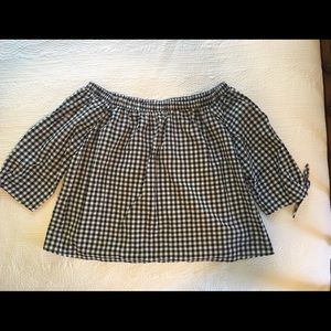 Gingham top - size small